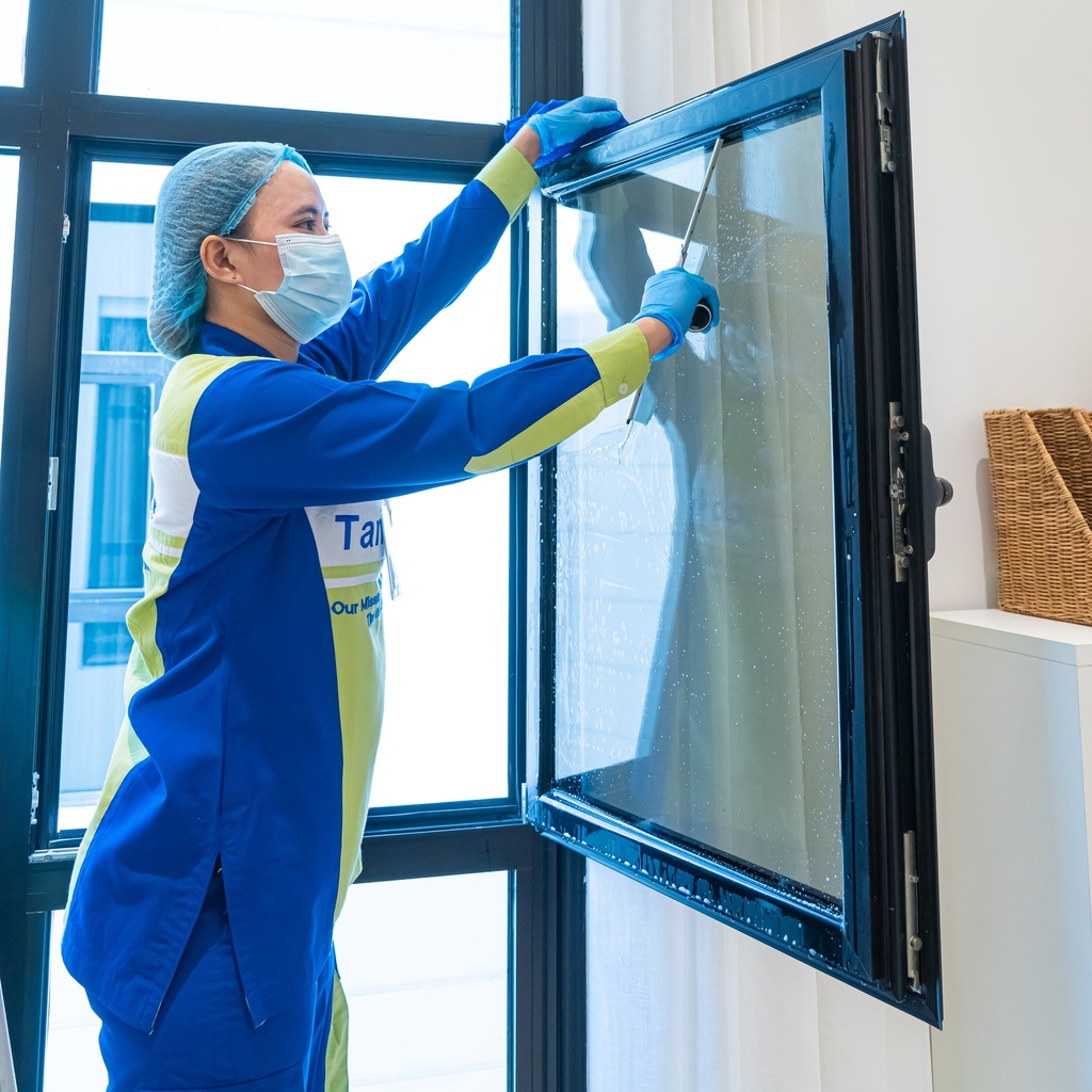 Glass Cleaning
